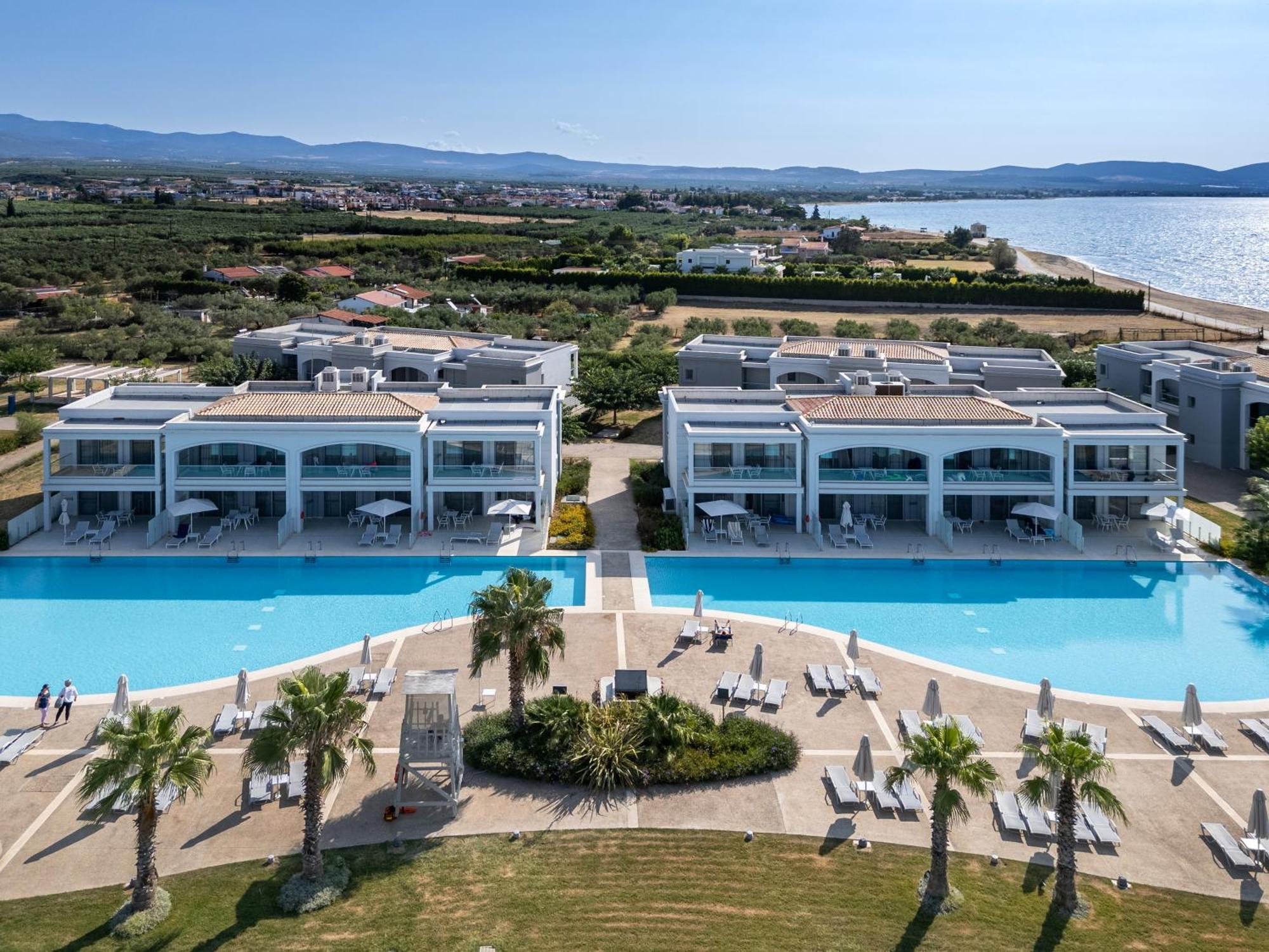 Blue Lagoon Queen Kalyves Polygyrou Exterior photo
